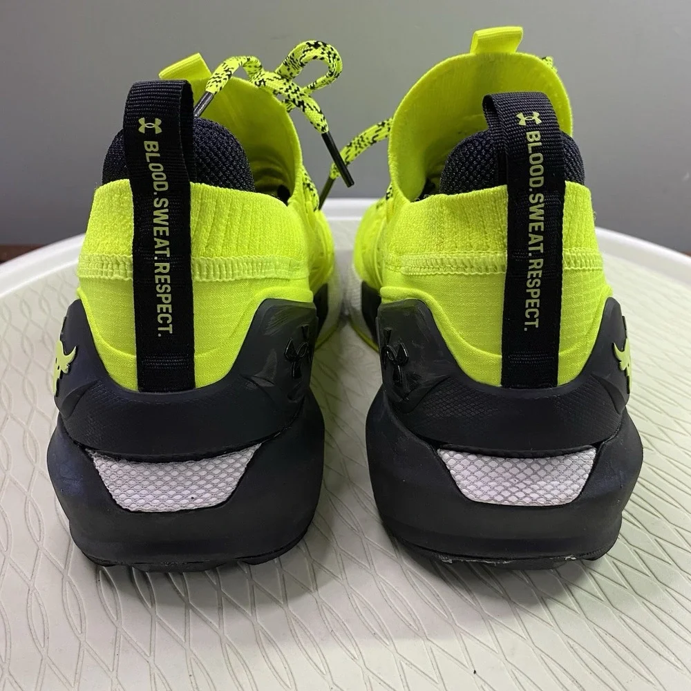 Under‎ Armour UA Project Rock 3 HOVR Volt Mens Yellow& Black Sneaker Sz9